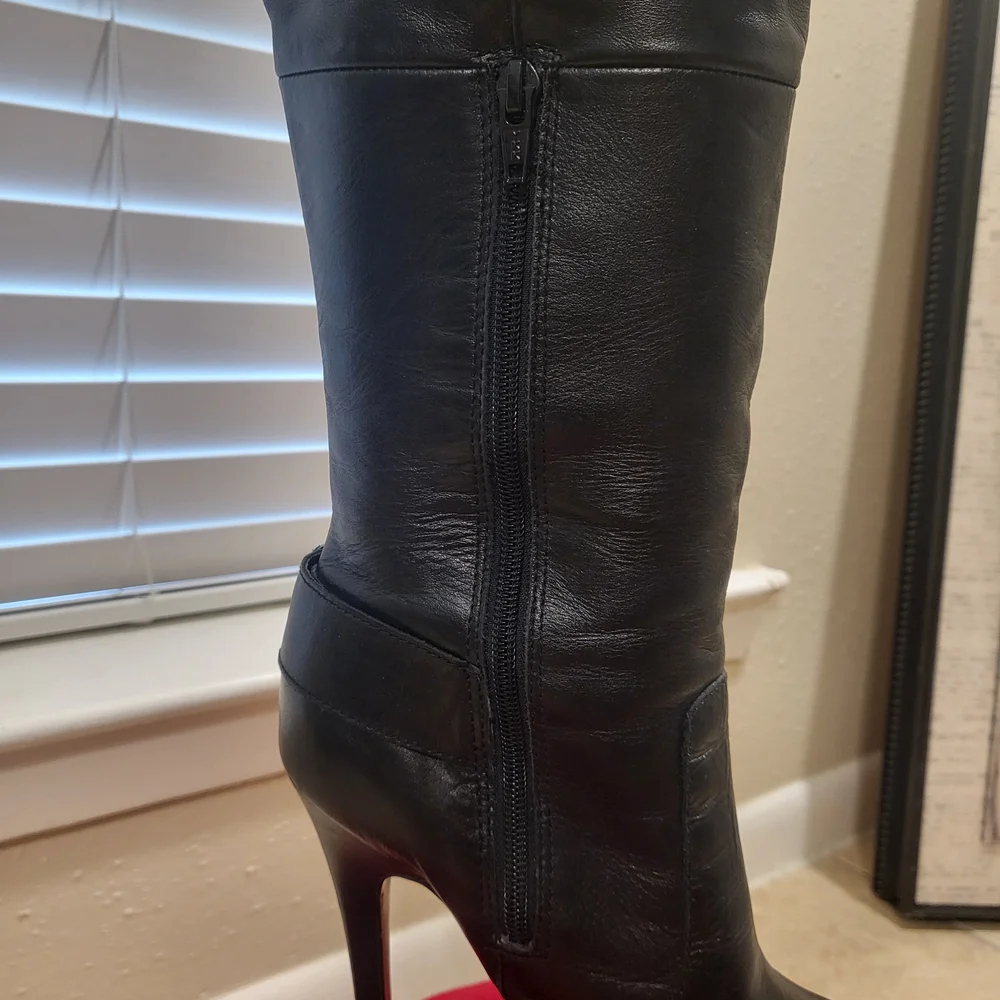 Aldo Knee High Stiletto Leather Boots - Picture 12 of 15